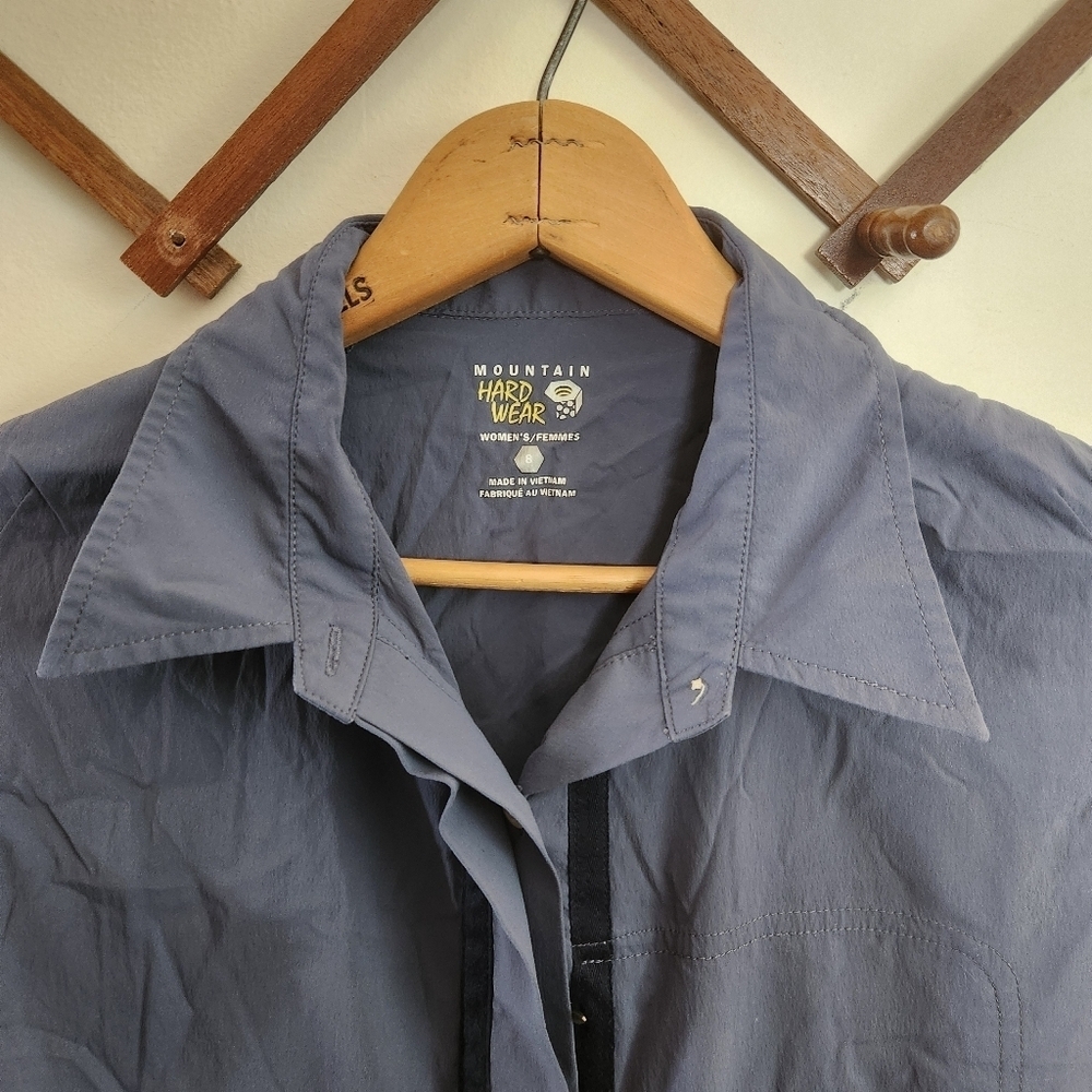 Mountain Hardwear Sleeveless Button Down Top Lightweight Hiking Blue Medium 8 - Picture 5 of 11